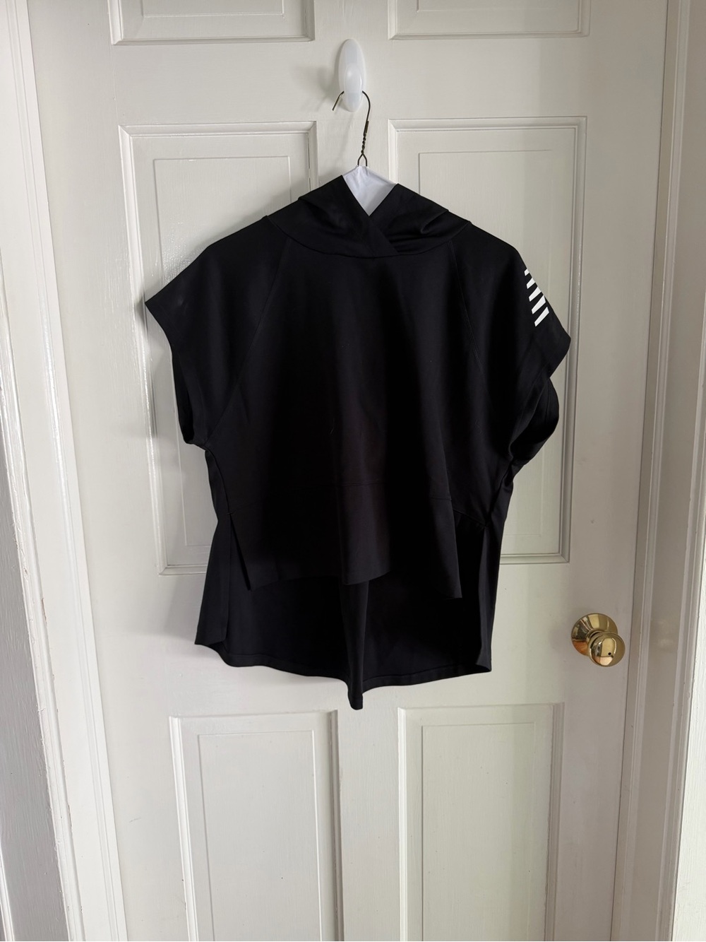 New Balance Black Hooded Short Sleeve Performance Top Small
